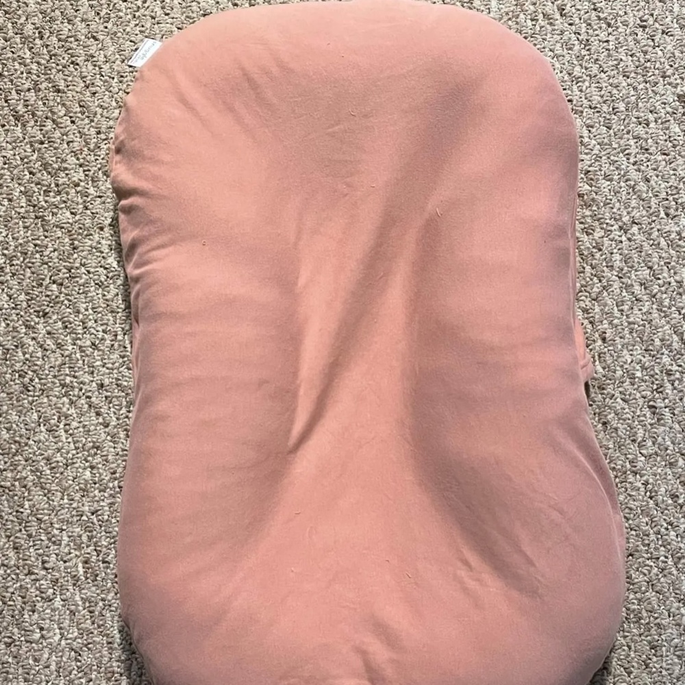 Snuggle Me Organic Infant Lounger with Cover
